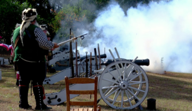 Sons of the American Revolution teach about war’s history