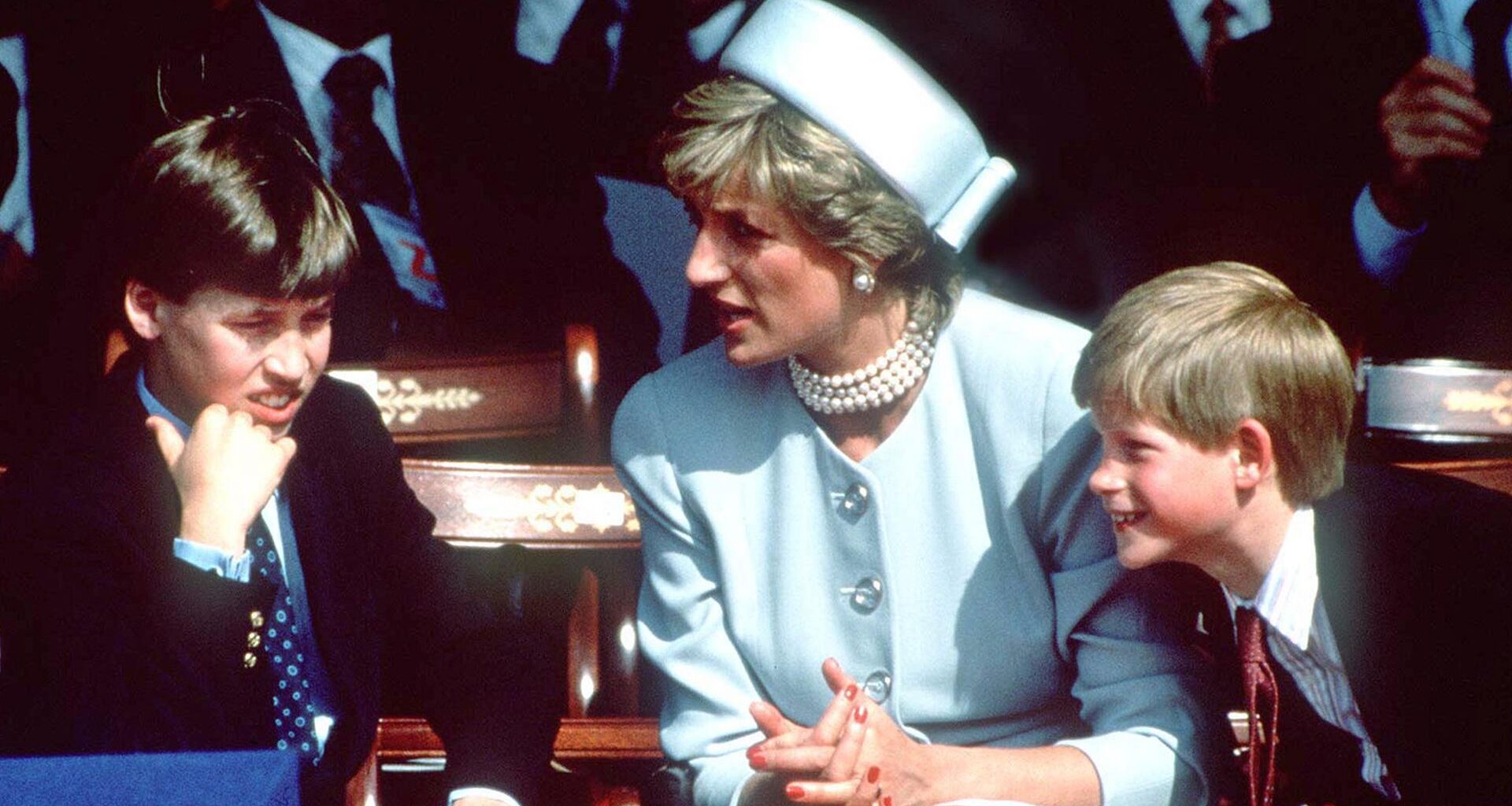 Princess Diana (1961 - 1997) with her sons Prince William and Prince Harry at the V.E Day commemorations in Hyde Park, London, May 1995. (Photo by Rota/Pool/Getty Images)