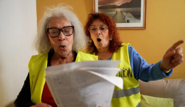 France's 'yellow vest' activists find a new voice on stage