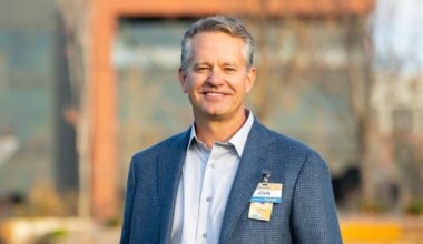 Long-term Walmart CEO exits, head of US business takes helm