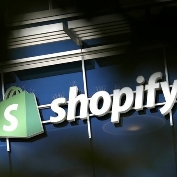 Shopify expects strong holiday revenue, costs dent quarterly margins