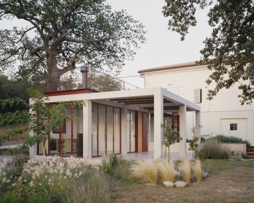 Italian villa extension