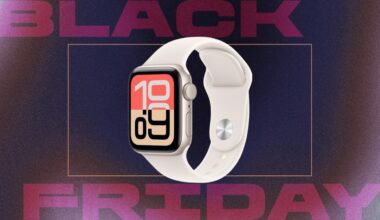 Apple Watch SE 3 in starlight