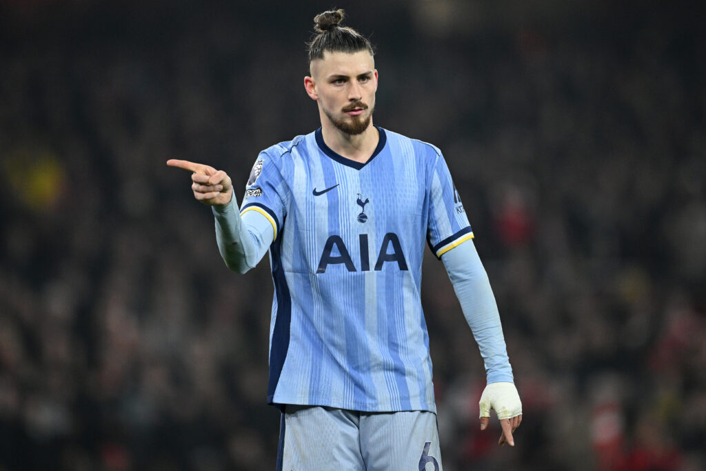 LONDON, ENGLAND - JANUARY 15: Radu Dragusin of Tottenham Hotspur during the Premier League match between Arsenal FC and Tottenham Hotspur FC at Emirates Stadium on January 15, 2025 in London, England. (Photo by Justin Setterfield/Getty Images)