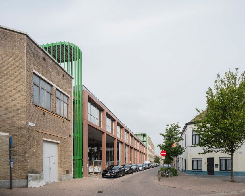 Atelier PPW by NWLND Rogiers Vandeputte and architect Kris Broidioi