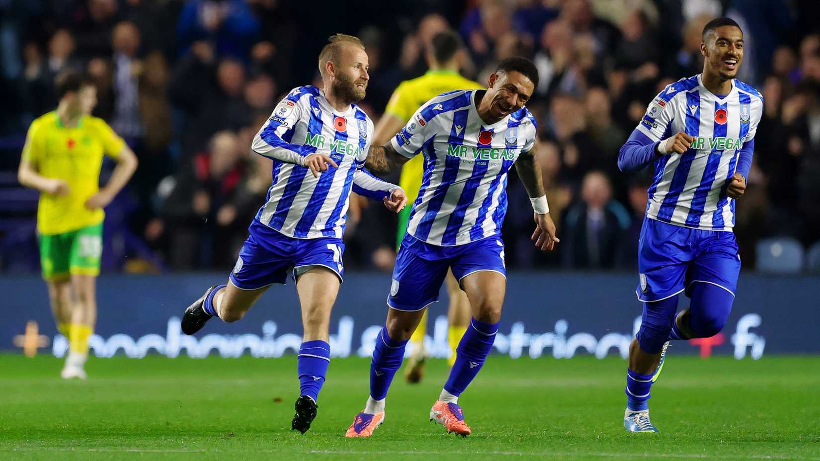 Barry Bannan scores for Sheffield Wednesday vs Norwich City