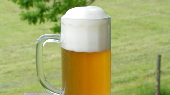 Find out why alcohol gives you that stubborn 'beer belly'!(Unsplash)