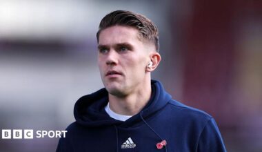 Troy Deeney and Moises Caicedo