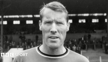 Black and white picture of John Newman in his Plymouth Argyle days