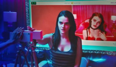 Netflix Users Only Have Hours Left To Watch An "Outstanding" Horror Exclusive Before It's Dropped