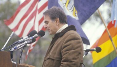 Carl Sagan Left A Heartfelt Message For The First People To Set Foot On Mars