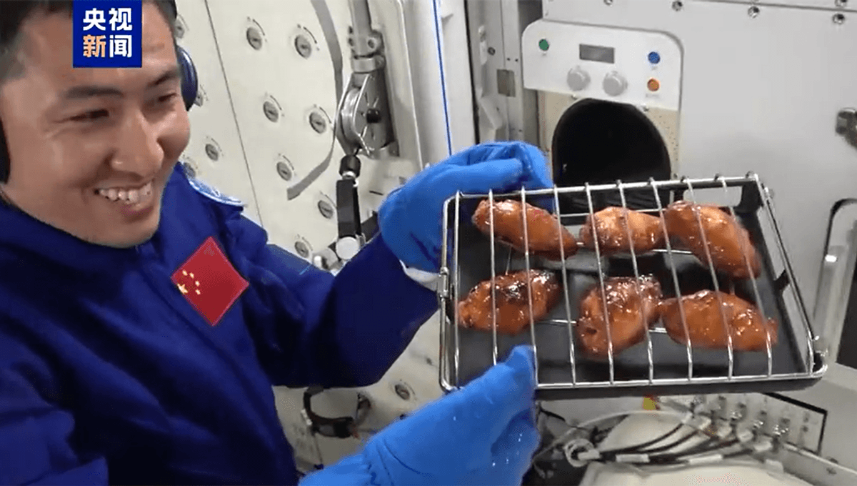 Chinese Astronauts Just Had Humanity's First-Ever Barbecue In Space