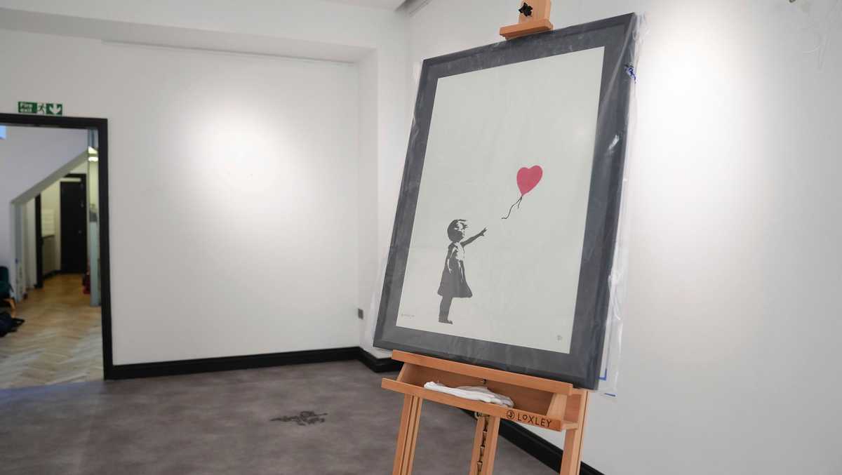 Man jailed for stealing Banksy's 'Girl with Balloon' print in London