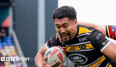 Toa Mata'afa in action for York Knights against Bradford Bulls in 2025