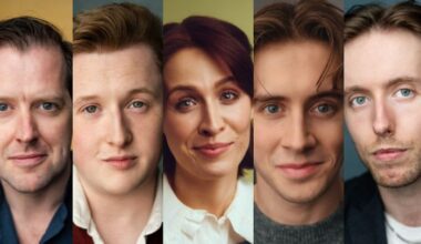 Old Joint Stock casts “chaotic” Christmas show