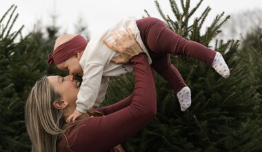 Photographer Emily with her daughter Sienna