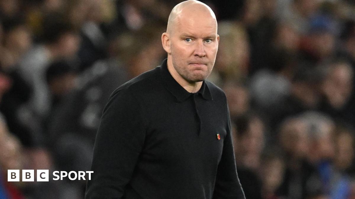 Sheffield Wednesday boss Henrik Pedersen