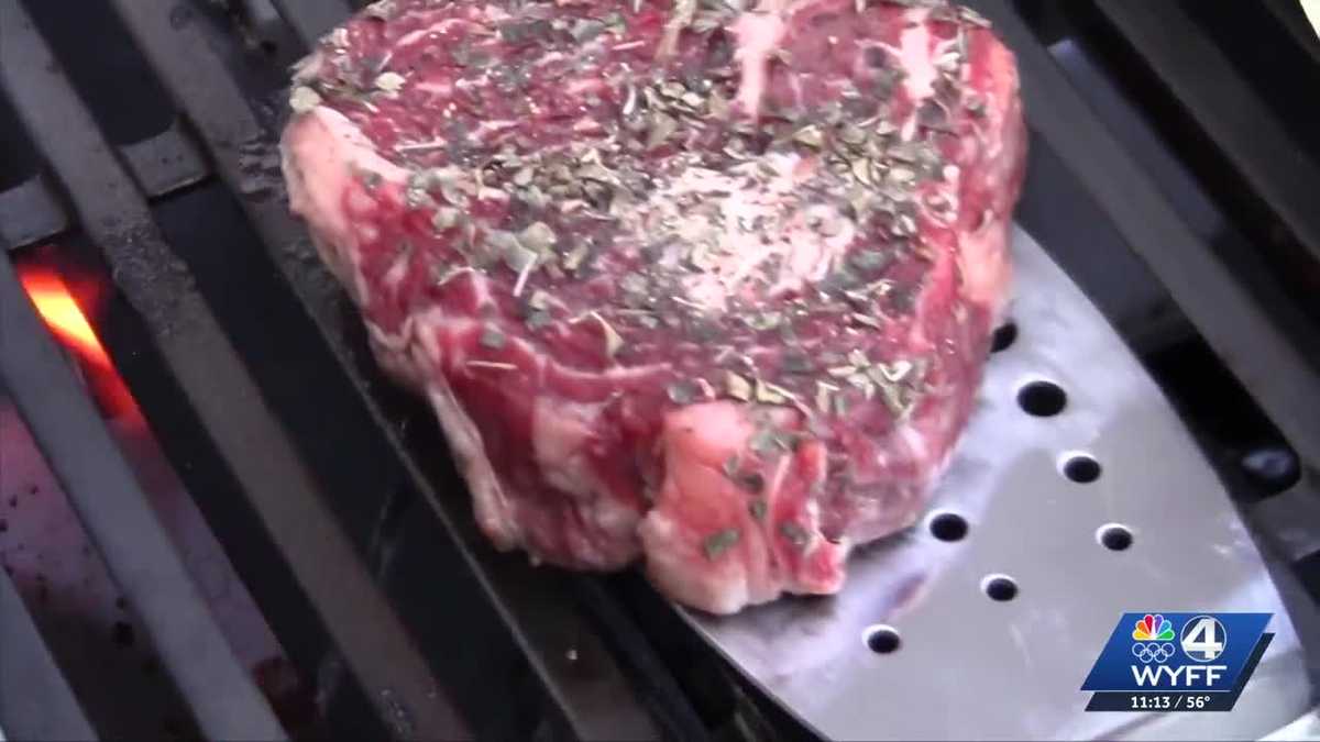 Experts weigh in on the protein craze and how much our bodies need