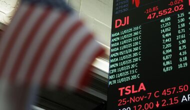 Global stock rout deepens as traders remain concerned about AI bubble