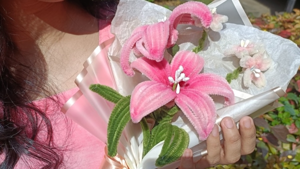 Transforming their hobbies into small businesses, from tote bags and jewellery to clay keychains and custom bakes. (Express Photo)