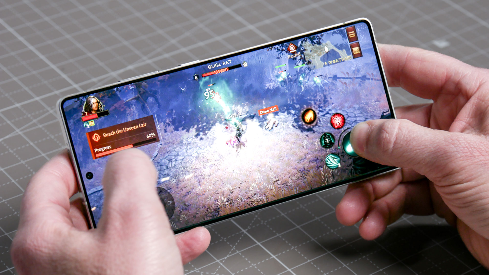 Gaming on a Galaxy S25 Ultra.