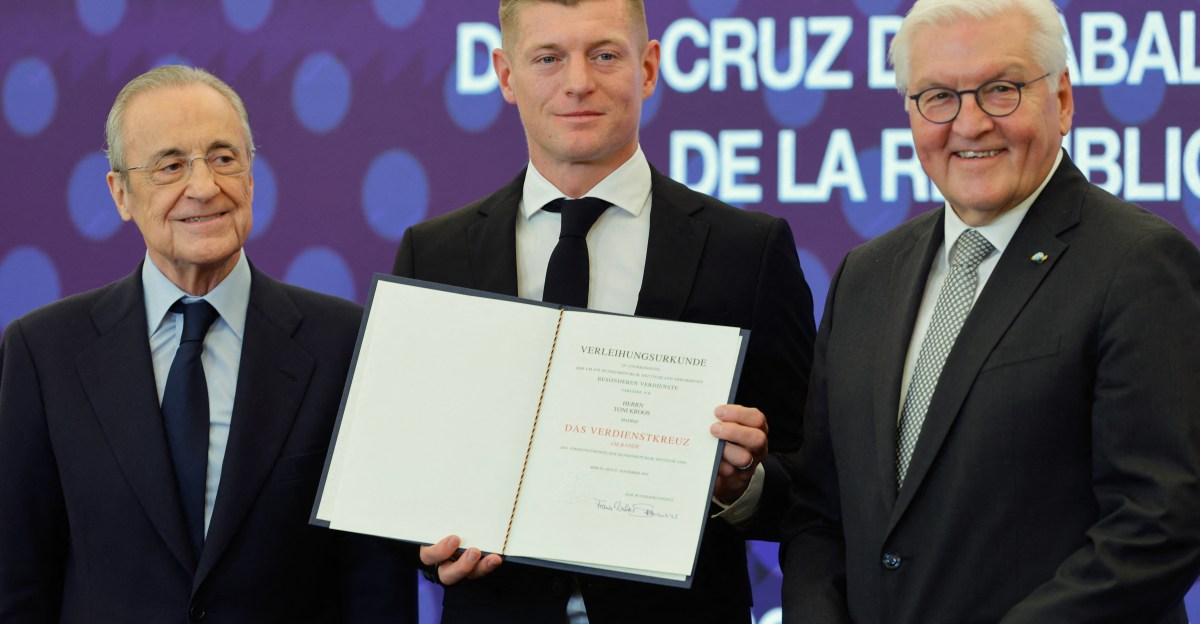 Toni Kroos: “This is the highest award you can receive in Germany, I’m very happy”