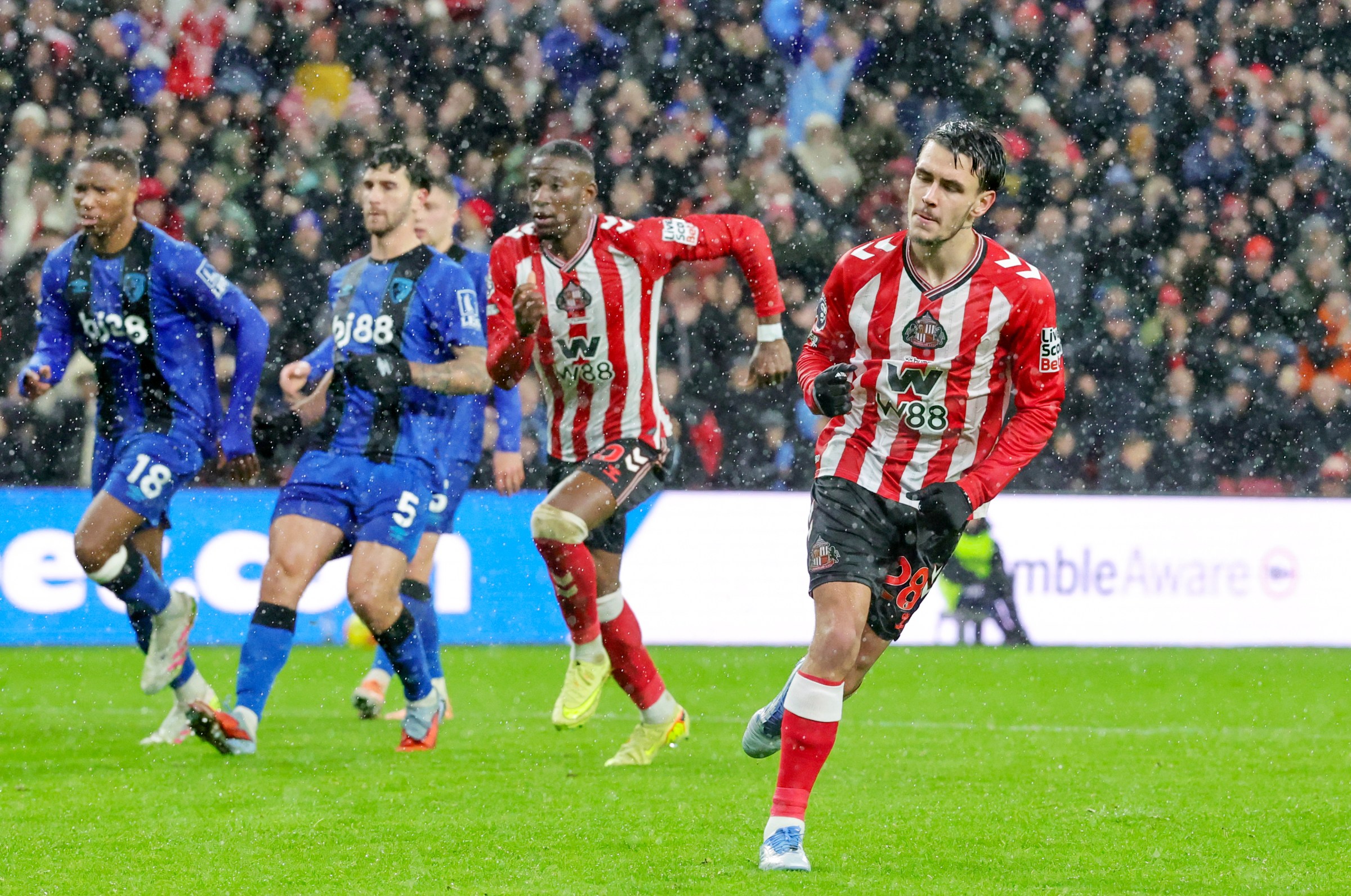 Sunderland’s Enzo Le Fees celebrates scoring their side’s first goal of the game from a penalty during the Premier League match at the Stadium of Light, Sunderland. Picture date: Saturday November 29, 2025. (Photo by Steve Welsh/PA Images via Getty Images)