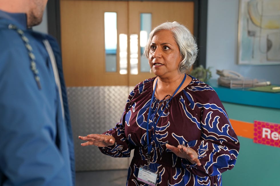 Misbah Maalik, Hollyoaks misbah maalik, hollyoaks