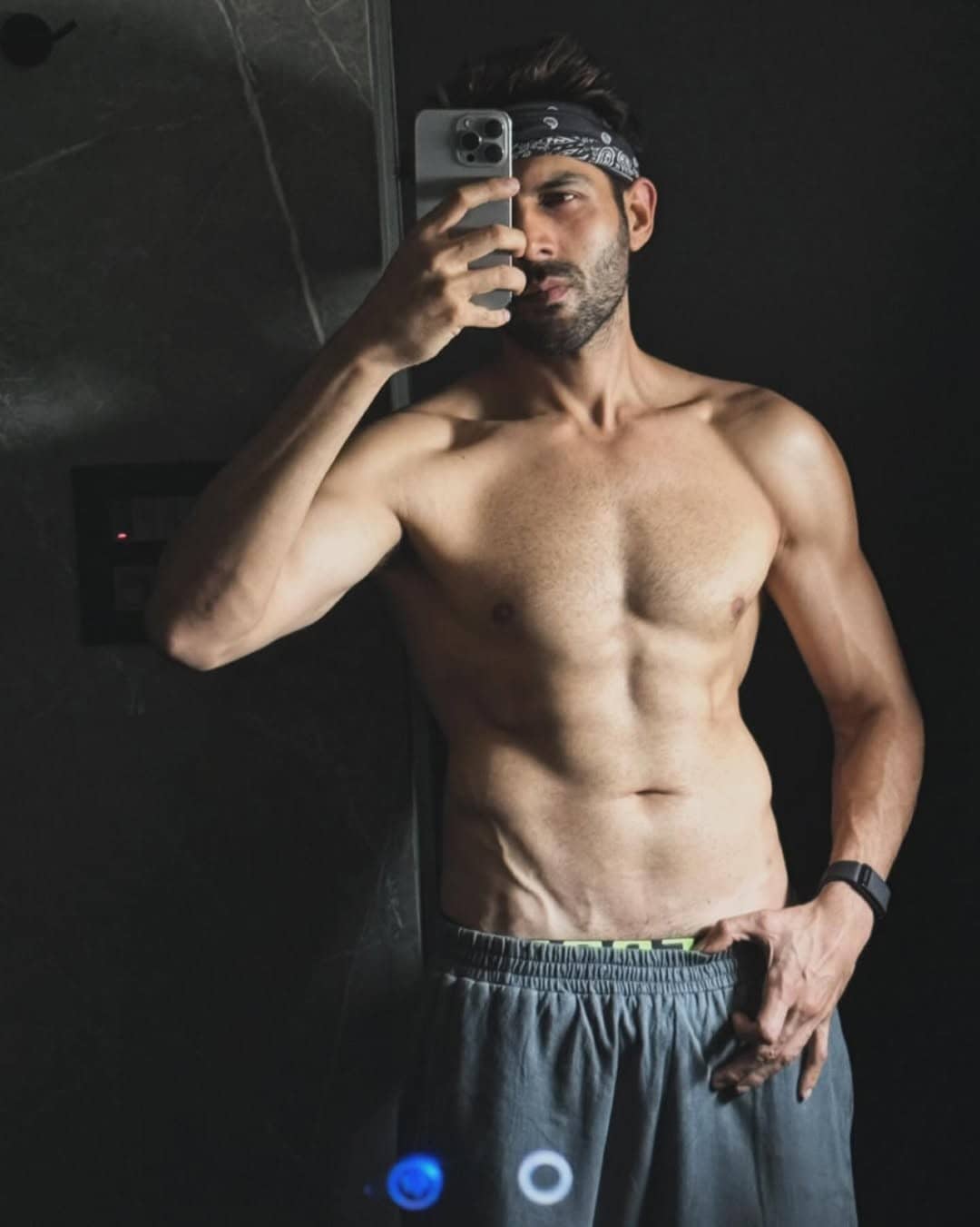 Kartik Aaryan Turns 35: His Inspiring Discipline-Driven Fitness Journey Kartik Aaryan Turns 35: His Inspiring Discipline-Driven Fitness Journey