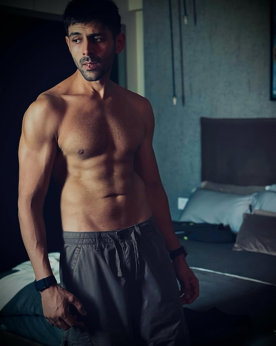 Kartik Aaryan Turns 35: His Inspiring Discipline-Driven Fitness Journey Kartik Aaryan Turns 35: His Inspiring Discipline-Driven Fitness Journey