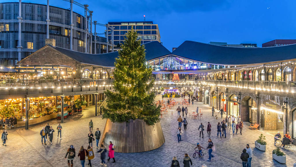 the christmas tree, and lights, at kings cross