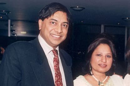 Steel tycoon Lakshmi Mittal quits London for Dubai over tax changes