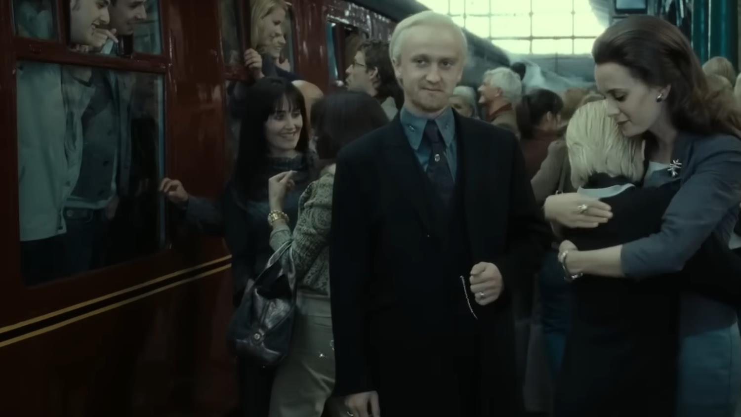 Original HARRY POTTER Star Is Back In Their Classic Role After 15 Years