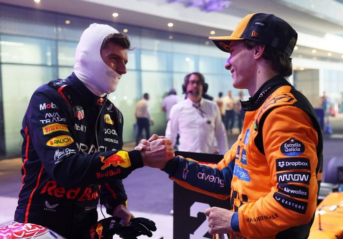 Oscar Piastri, McLaren, Max Verstappen, Red Bull Racing
