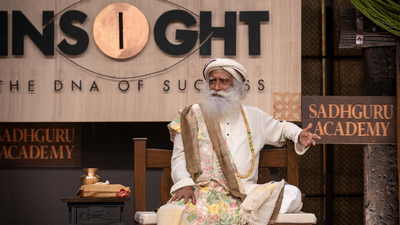 Sadhguru says AI will end ‘intellectual coolies’ era, urges entrepreneurs to stay agile