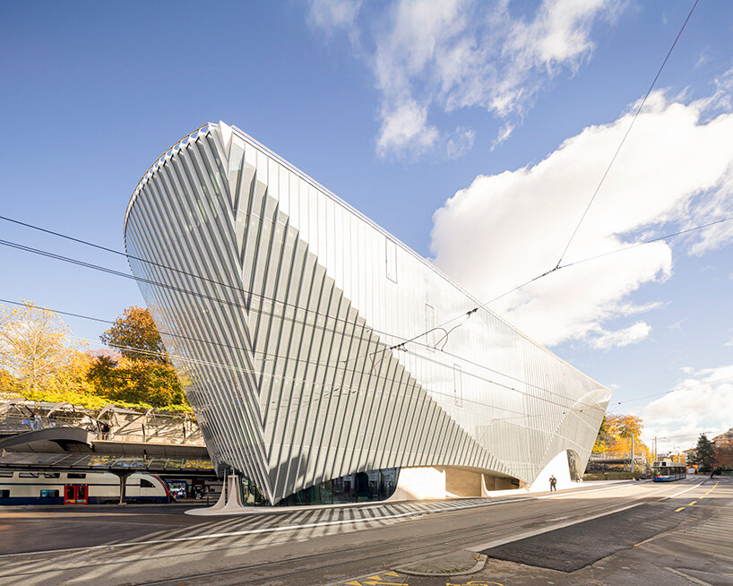 santiago calatrava sculpts haus zum falken in zurich with folded glass facade