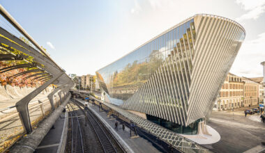 santiago calatrava sculpts haus zum falken in zurich