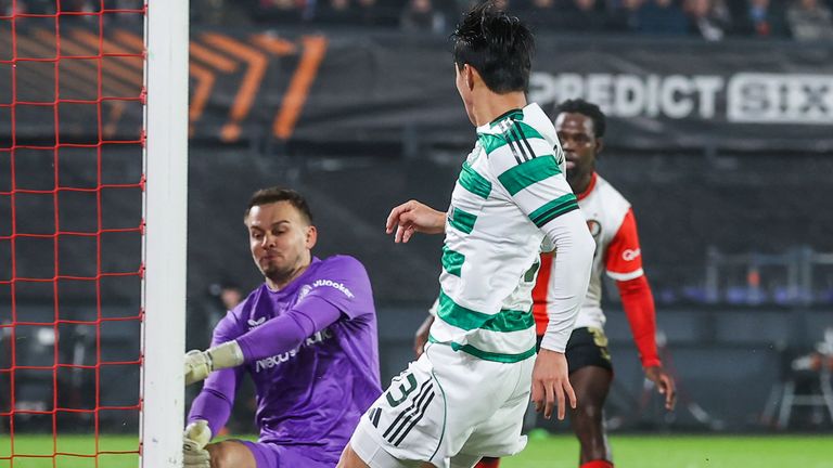 Hyunjun Yang (R) levelled for Celtic in Rotterdam