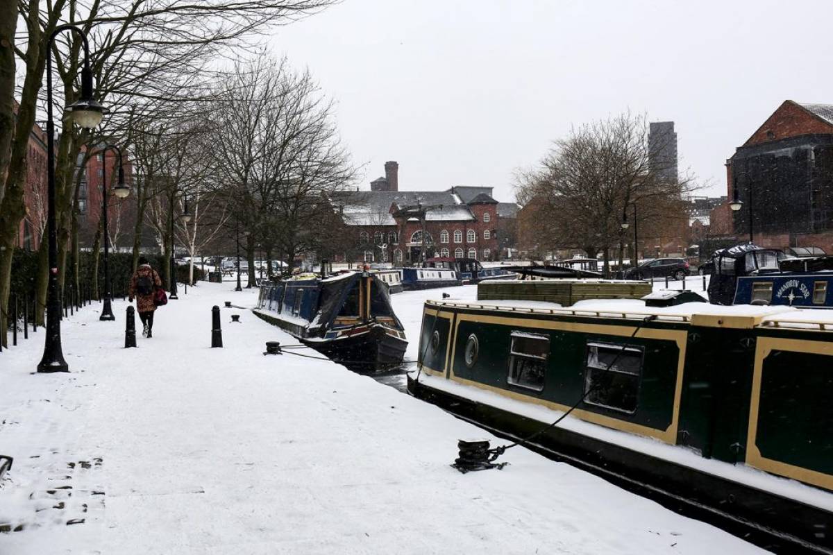 Snow Is Set To Fall In Greater Manchester This Week With Temperatures of -2 Degrees On The Forecast For The New Year