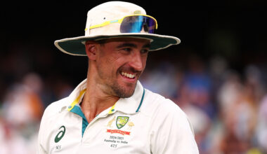 Starc warning for English quicks on hard Aussie wickets