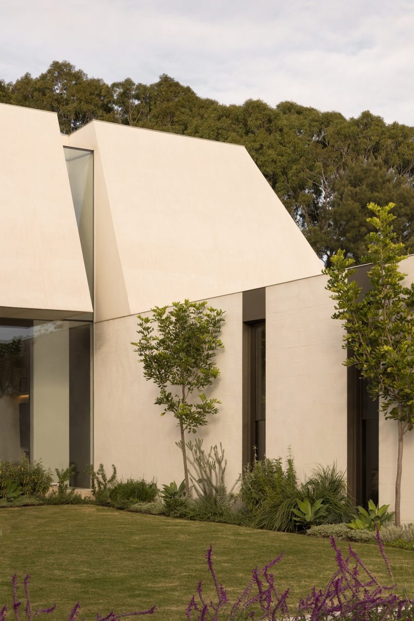 Monolithic home in Melbourne