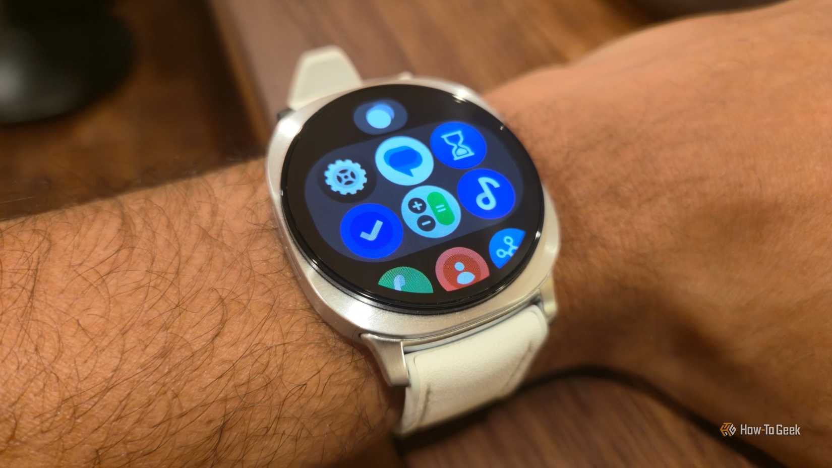 The app drawer on a Samsung Galaxy Watch 8.