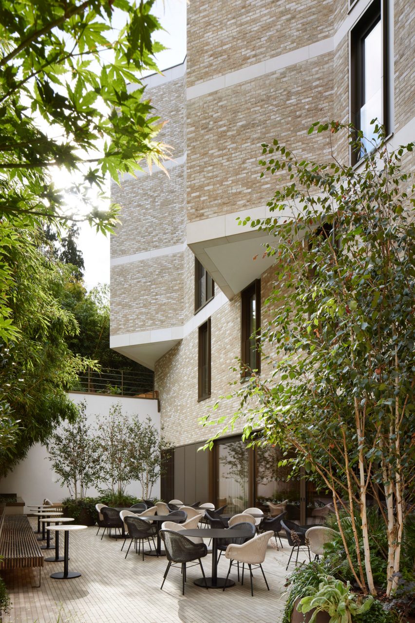 The Oren rear courtyard