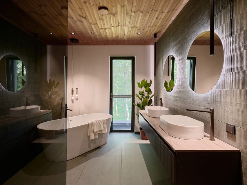 Jõelähtme Juveel bathroom