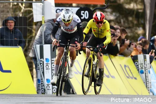 Almeida and Vingegaard mano a mano