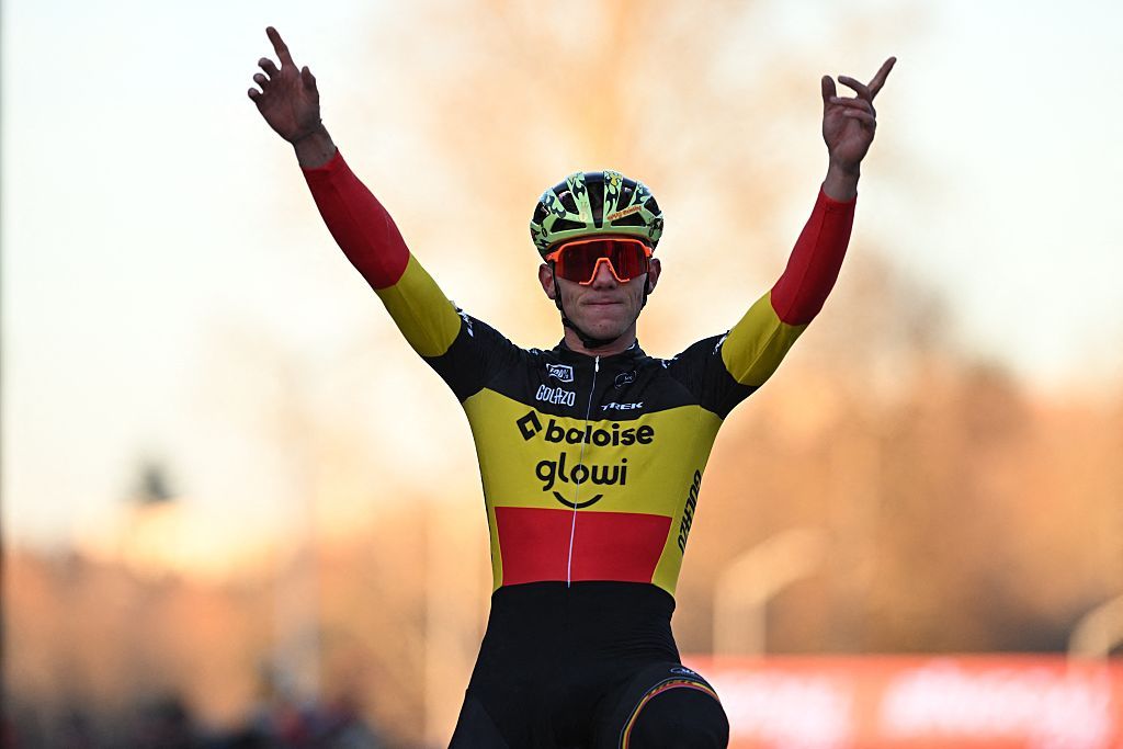 Belgian Thibau Nys celebrates as he crosses the finish line to win alone the men elite race at the World Cup cyclocross cycling event in Tabor, Czech Republic, stage 1 (out of 12) of the UCI World Cup cyclocross competition, Sunday 23 November 2025.BELGA PHOTO DAVID PINTENS (Photo by DAVID PINTENS / BELGA MAG / Belga via AFP)