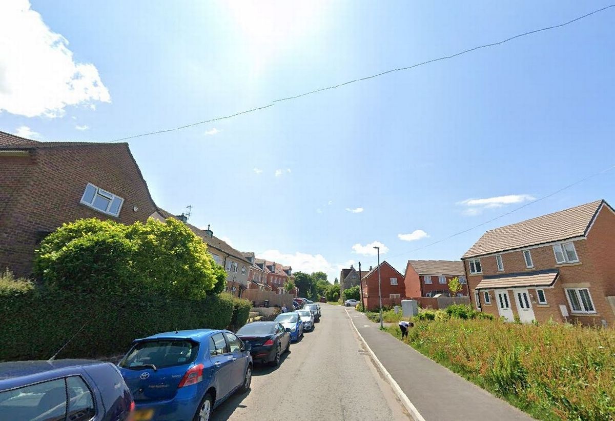 Knovill Close, Lawrence Weston.