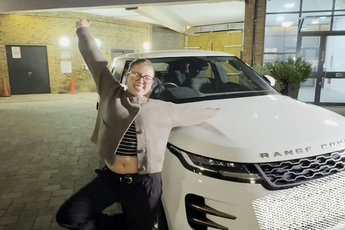 The employee was gobsmacked with her brand new car for Christmas