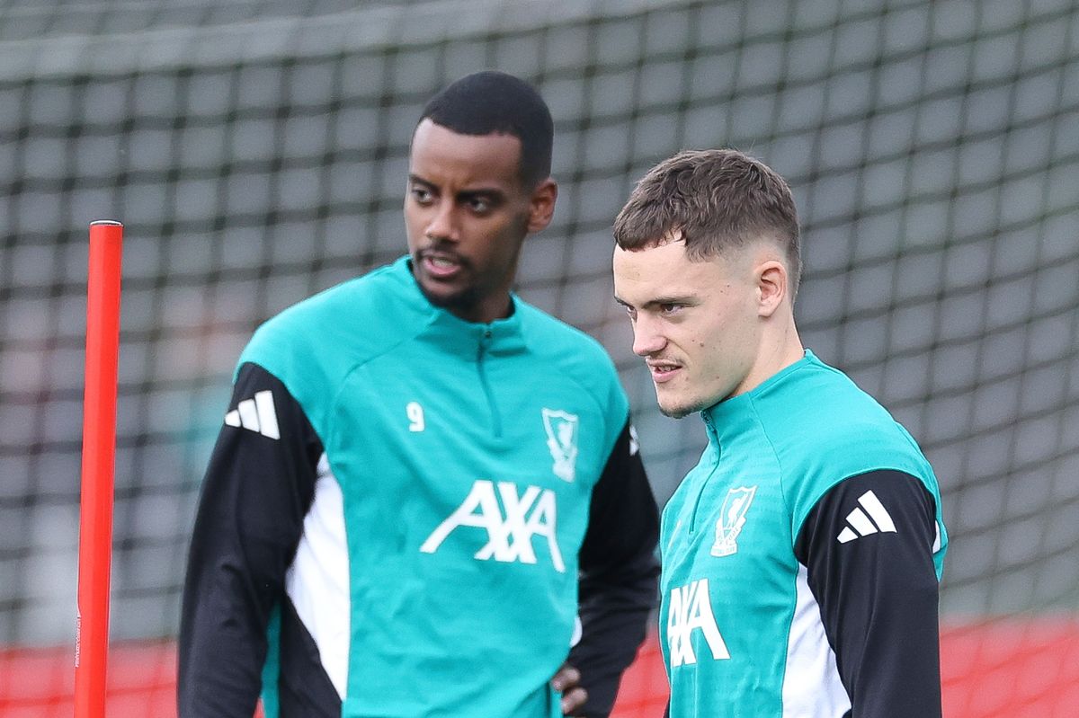 Alexander Isak and Florian Wirtz during a Liverpool training session.