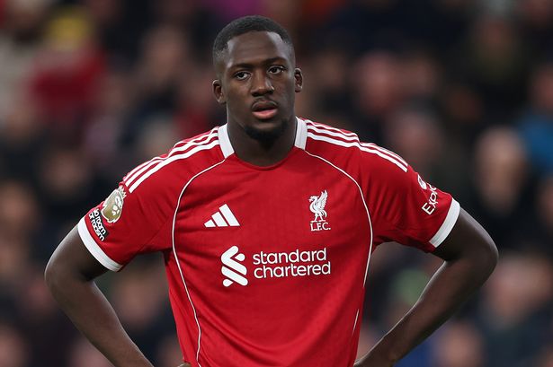 Ibrahima Konate with his hands on his hips.